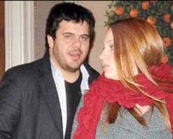 Farah zeynep abdullah and eser yenenler had a relationship from 2011 to oct 2013. Eser Yenenler Farah Zeynep Abdullah Cok Guzel Yakalandik