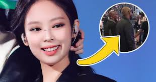 BLACKPINK's Jennie May Have "Summoned" Usher To The Group's Atlanta Concert 
