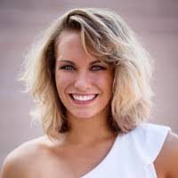 Heidi Cannon's Instagram, Twitter & Facebook