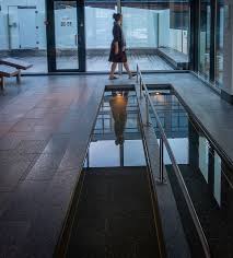 The natural stone that was used for the construction of the farris bad spa in larvik, in the southeast of norway, could not be more local. Farris Bad Nordens Vakreste Asg Smykker