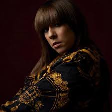 Tara Hutton's Instagram, Twitter & Facebook