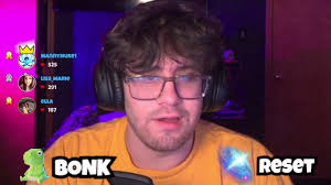 Andy Roque (@andyroque27) er Í BEINNI