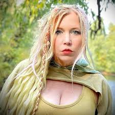 Book of Shadows: Journal: May, Al Lee: 9798504865393: Amazon.com: Books