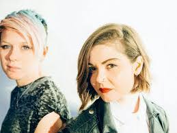 Cat Myers's Instagram, Twitter & Facebook