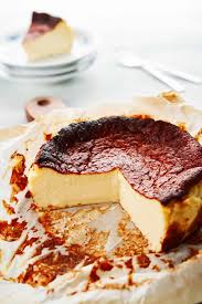 Swirl the butter mixture into the cheesecake using a knife (try to keep it away from the. Easy Burnt Basque Cheesecake Recipe Tarta De Queso