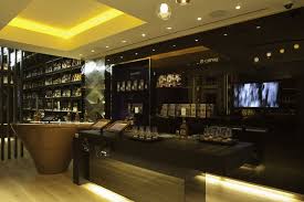 The Whisky Shop Flagship Store By Gpstudio London Retail Design Blog Whisky Shop Store Design Interior Retail Interior