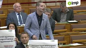 Es werden unter anderem die trainerstationen und seine stationen als spieler aufgelistet. Kover Laszlo Kivetkozott Magabol Orban Korabbi Kijelentesei Miatt Lmp Youtube