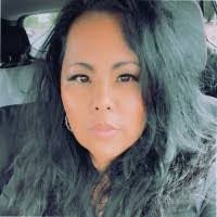 Roberta Allison's Instagram, Twitter & Facebook