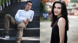 Beda dengan pasangan lain yang mengumbar kemesraan, randy pangalila dan michella putri sepertinya lebih sederhana layaknya pasangan pada umumnya. 5 Fakta Putusnya Hubungan Randy Pangalila Dan Michella Putri Setelah 6 Tahun Pacaran Nyesek Abis Halaman All Tribun Jatim