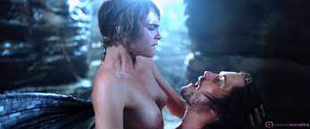 Cara Delevingne Nude Sex Scenes In Carnival Row - Celebrity Movie Blog