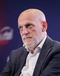 We have teamed up with @jerseyplugnl to give away 2 NEW 𝙁𝘾  𝘽𝙖𝙧𝙘𝙚𝙡𝙤𝙣𝙖 𝙓 𝘾𝙖𝙘𝙩𝙪𝙨 𝙅𝙖𝙘𝙠 𝙟𝙚𝙧𝙨𝙚𝙮𝙨 (home and away)  💙❤️🖤 Follow the steps down below and don't miss this chance to