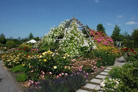 Der garten als ort der ruhe und erholung gewinnt in der hektik des alltags immer mehr an bedeutung. Eghn Park Der Garten