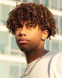 Pinterest Aboodi Nixon Coiffure Afro Bouclee Coupes De Cheveux Garcons Coupe De Cheveux Garcon