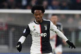 He is known for his direct style of play, including his pace (both on and off the ball) as well as his dribbling skills. Juan Guillermo Cuadrado Pictures Photos Images Zimbio