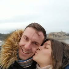 Hi Everyone. May I ask if there is someone here with some experience about  the Voge 900 dsx? Is that enough relyable like a DL800de? I saw a lot of  videos about