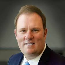 Astellas taps seasoned CMO amid shift to oncology; Doug Manion steps into a  new Arena following $6.7B buyout