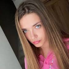 Liesl Vandevelde (@Lieslvdv)