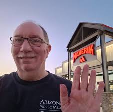 What was the 1970s text effect with rolling and swirling letters?