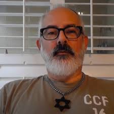 Messy Times • A podcast