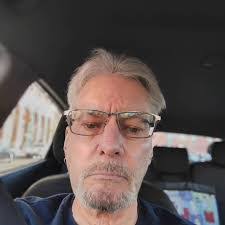 Gary Hollman's Instagram, Twitter & Facebook