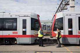 Sf Muni S New Light Rail Cars Are Different And Riders Like Them In 2020 Rail Car Light Rail Light Rail Vehicle
