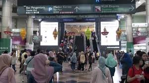 It is a convenient way to go from kl sentral to klia2. Sentral Stock Video Footage 4k And Hd Video Clips Shutterstock