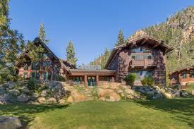 Log homes in truckee and tahoe city have become the ultimate place for families to hang out together and spend a nice weekend. Riverfront Lodge Tahoe Luxury Properties