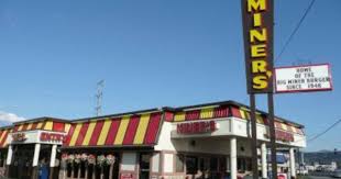 Pig Out Spots Miner S Drive In Yakima Wa Yakima Beautiful Places Nature Yakima Washington