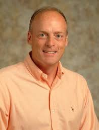 Kenny Bounds's Instagram, Twitter & Facebook