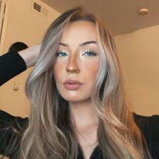 Ashlee Garrett (@ashleegarrett99)