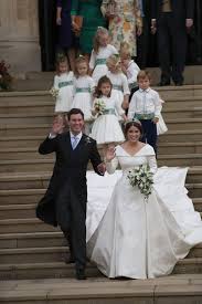 Das kleid wurde nur zur standesamtlichen trauung für 2. Princess Eugenie Wedding Royal Wedding Gowns Eugenie Wedding Royal Wedding Dress
