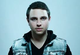 Danny Dove Music & Downloads