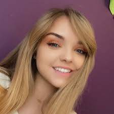 Ellen Malone (@ellenmmalone)