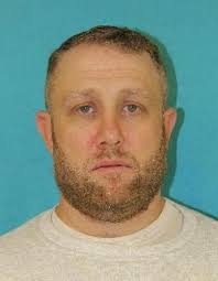 Deputies: Moses Lake suspect stashed stolen rifles in bushes