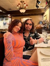 Ace Frehley and Lara Cove - Dating, Gossip, News, Photos