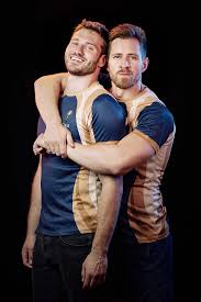 Alexander King – In from the Side – Interview – PremiereScene.net