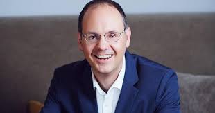 Michael Karg's Instagram, Twitter & Facebook