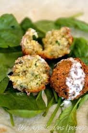Falafels Sauce Tahini Selon Ottolenghi Une Aiguille Dans L Potage Recettes De Cuisine Cuisine Recette De Falafel