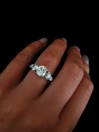 Damas Jewellery Near Me Jewellery Global Brands Each Jewellery Images Lest Ethi Circle Engagement Rings Three Stone Engagement Rings Classic Engagement Rings