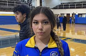 Joliet Central girls wrestlers start fast, topple Lockport