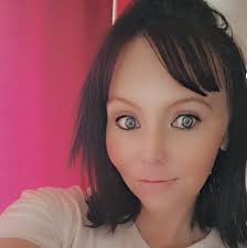 Where can my family find a place to sleep tonight in Muncie?