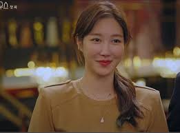 After her breakout role in the legend in 2007 Penthouse Lee Ji Ah Halskette Wird Auch Von K Pop Star Iu Feines Design J Estina Getragen Inside K Drama
