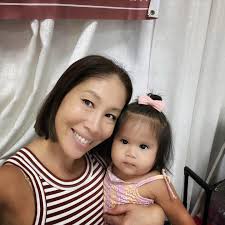 Cozy Up with Handcrafted Boho Blooms This Holiday Season