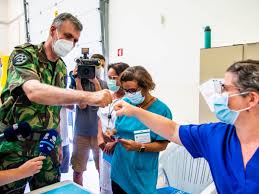 Melo e nabais, gouveia, guarda. Vice Almirante Saiu Do Posto De Comando Para Falar Com As Tropas Do Algarve E Alentejo