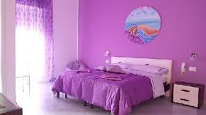 Kombinasi 2 warna cat kamar tidur garis garis. 9 Tips Memilih Cat Yang Bagus Untuk Kamar Tidur Paling Tepat Rumahlia Com