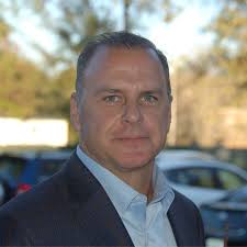 Roy Serpa's Instagram, Twitter & Facebook