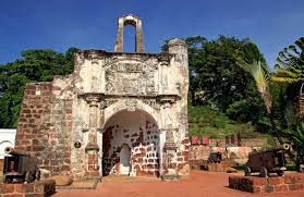 Kota a famosa (bermaksud yang termashur dalam bahasa portugis) telah dibina oleh portugis sebaik sahaja berjaya menawan melaka pada tahun 1511. City A Famosa Malacca Portuguese Heritage Our Memory