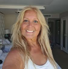 Record-breaking twins born from 30-year-old frozen embryos — their mom is  only 3 years older than that. In an incredible twist of modern reproductive  science, twins Timothy and Lydia Ridgeway were born