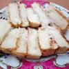 Kue yang satu ini digemari banyak orang karena memiliki rasa yang gurih, renyah dan lembut di mulut. 1
