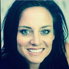 Holly Blanton ART (@HollyBlantonArt)